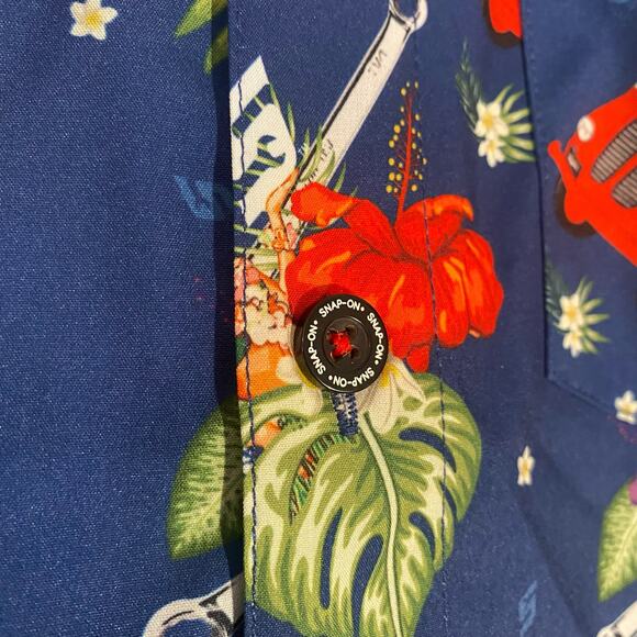 Dixxon Flannel Company Snap-On Limited Edition Men's Medium Blue Hawaiian Shirt - Picture 6 of 9